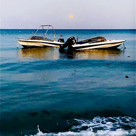 アパート Lina 25 *